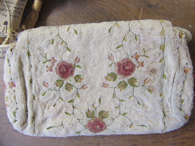 LADIES ART DECO STAMPED LEATHER OPERA BAG AND BEADED EVENING PURSE Image