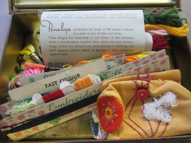 QUANTITY OF BUCKLES  BUTTONS  MARBLES AND SEWING THREAD Image