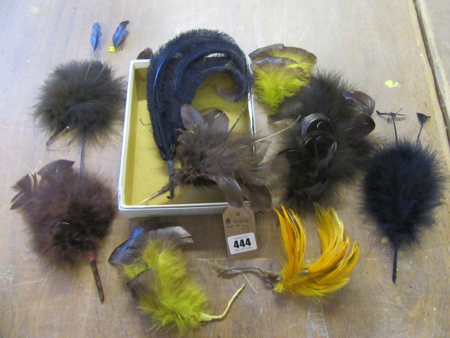 NINE FEATHER HAT TRIMS Image