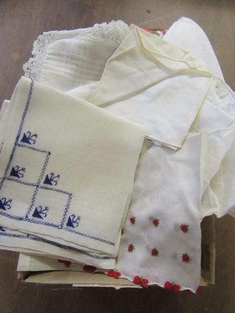 BOX OF VINTAGE HANDKERCHIEFS Image