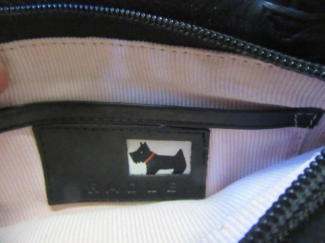 SMALL BLACK RADLEY LEATHER HANDBAG Image