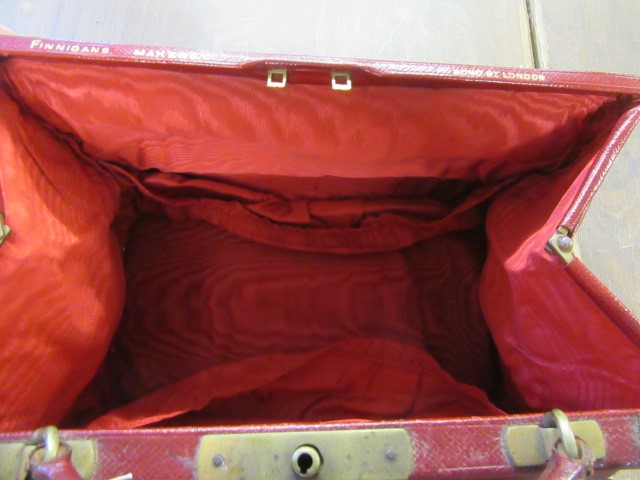 EDWARDIAN LADYS RED LEATHER PORTMANTEAU BY FINNEGANS Image