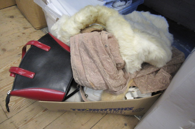 BOX OF HANDBAGS  FUR CAPE ETC Image