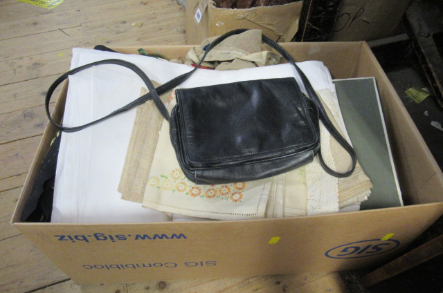 BOX OF LINEN ETC Image