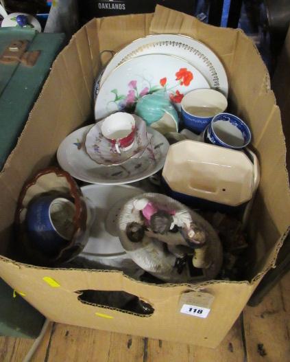 BOX OF MISCELLANEOUS CERAMICS  Image