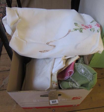 BOX OF LINEN Image