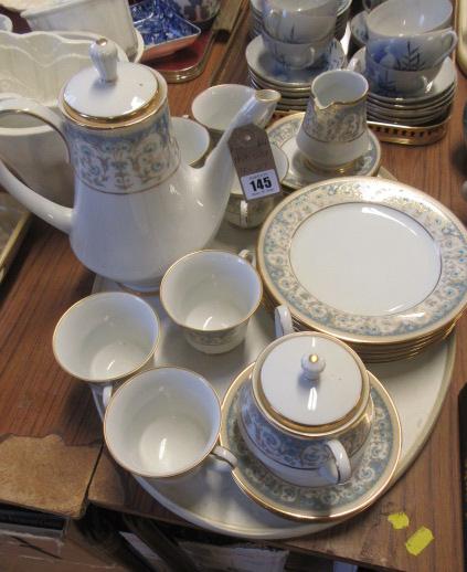 NORITAKE POLONAISE PATTERN TEA SET Image