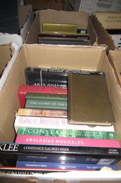 TWO BOXES OF HARD BACK HISTORY OF ART BOOKS Image