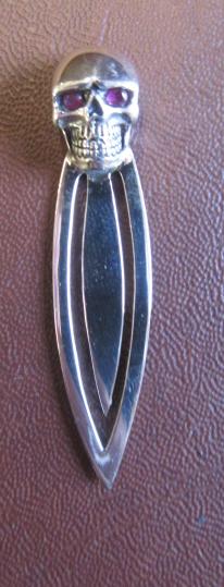 SILVER SKULL BOOKMARK Image