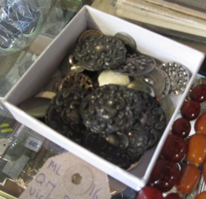 QUANTITY OF VICTORIAN SILVER AND OTHER BUTTONS Image