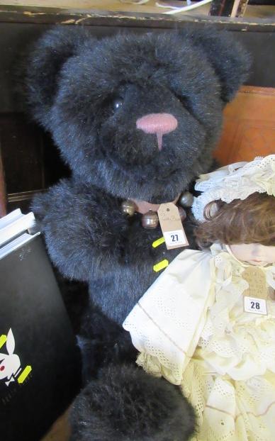 LARGE TEDDY BEAR Image