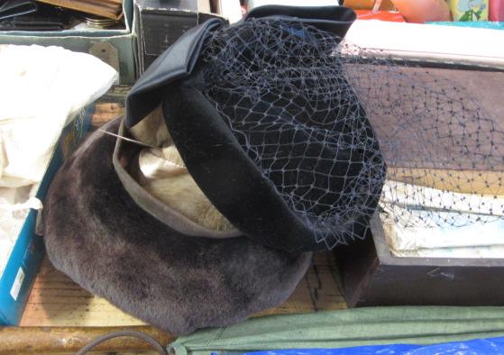 SWEDISH SHEARLING HAT  FAUX FUR COLLAR AND HAT Image