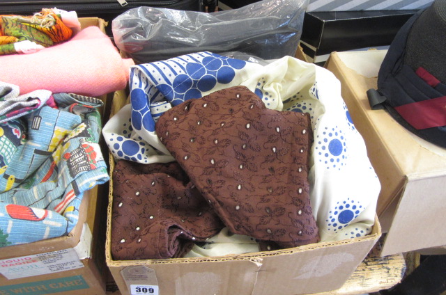 VINTAGE DRESSES ETC Image