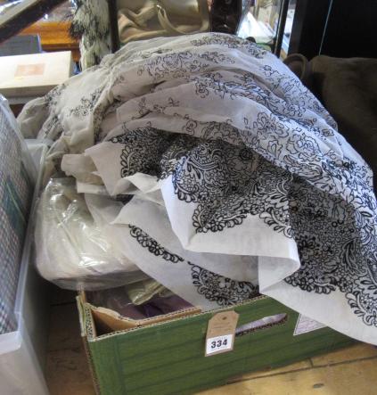 VINTAGE WEDDING DRESS ETC Image