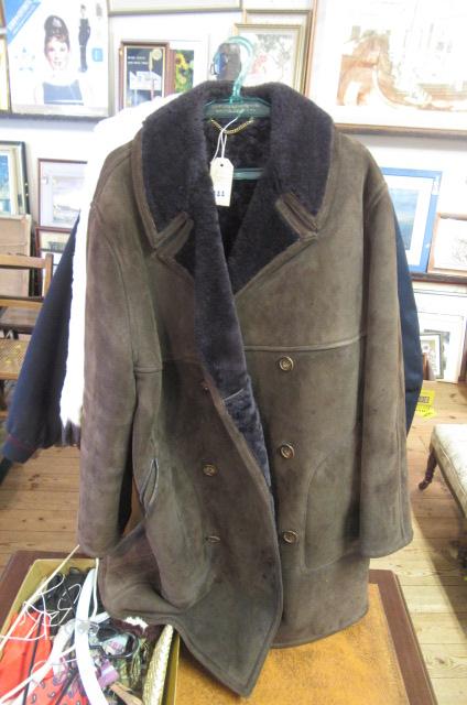 GENT'S SHEEPSKIN COAT Image