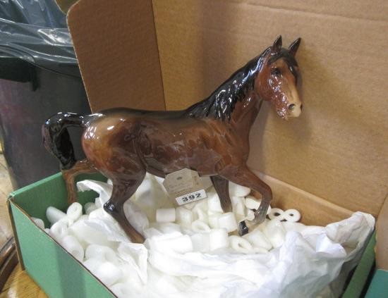 ROYAL DOULTON BROWN TROTTING HORSE  BOXED Image