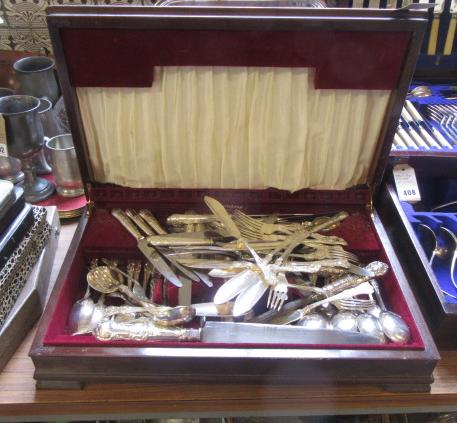 CANTEEN OF CUTLERY Image