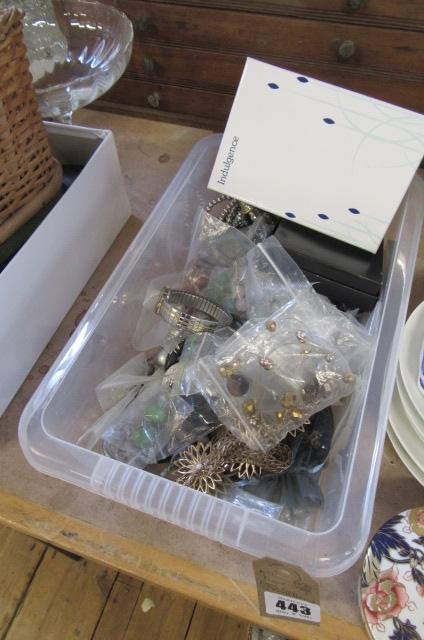 BOX OF COSTUME JEWELLERY Image