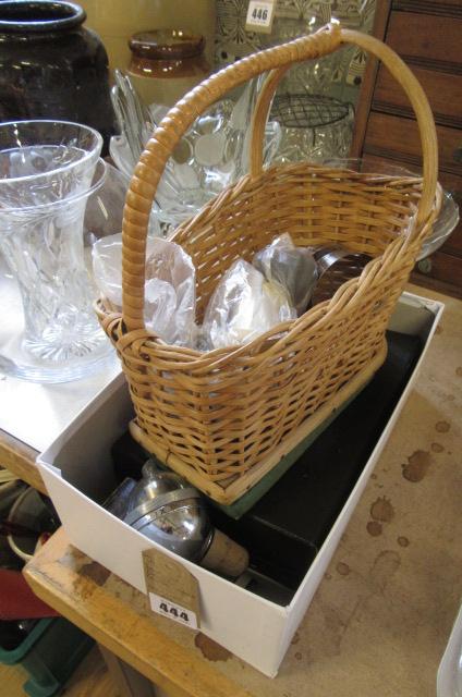 BOX OF CORKSCREWS AND OTHER SIMILAR ITEMS Image