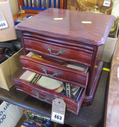 JEWELLERY CHEST AND CONTENTS Image