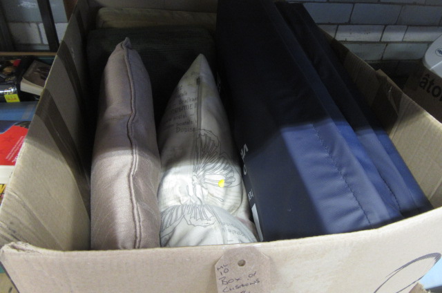 BOX OF CUSHIONS ETC Image