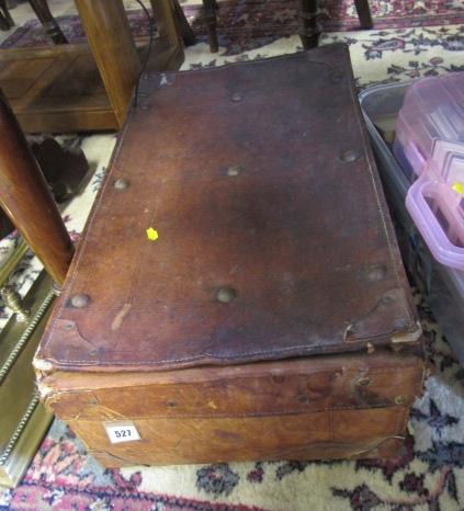 LEATHER CASE AND CONTENTS Image