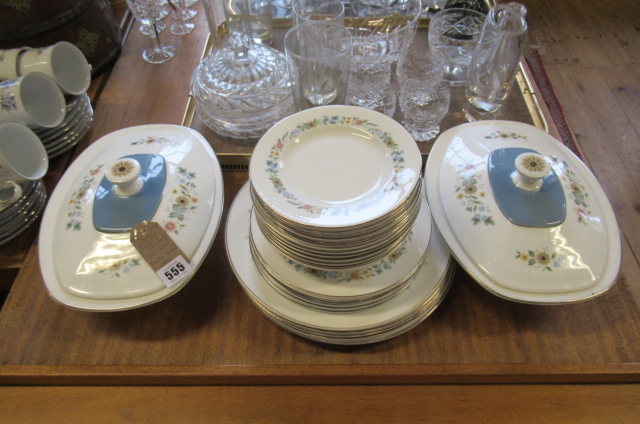 ROYAL DOULTON PASTORALE PATTERN DINNER SERVICE Image