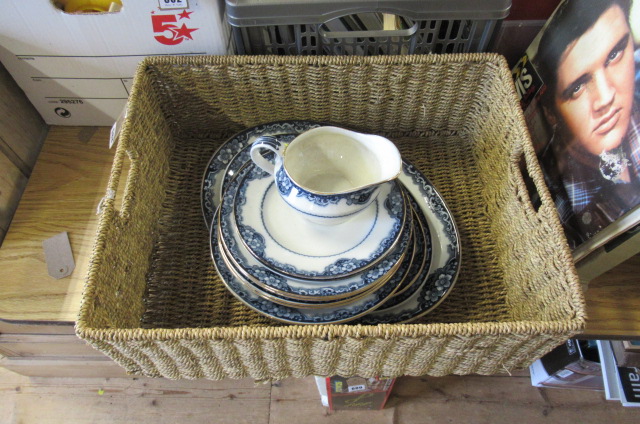 SMALL QUANTITY OF BLUE AND WHITE CERAMICS AND A BASKET Image