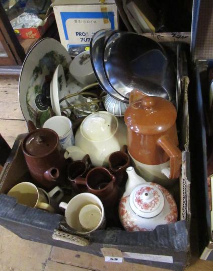 THREE BOXES OF MISCELLANEOUS ITEMS INCLUDING MUSIC STAND Image