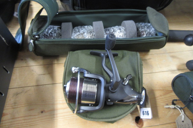 CASE FISHING REEL AND CASED SPOOLS Image