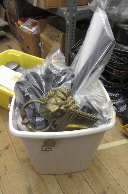 PLUMBING SUPPLIES AND BRASS DOOR FURNITURE Image