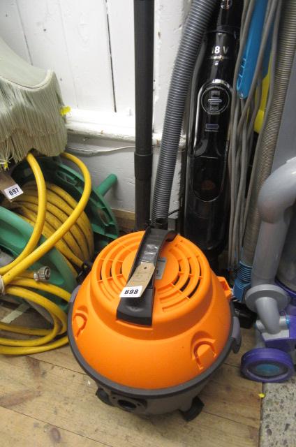 COOPERS WET AND DRY VACUUM Image