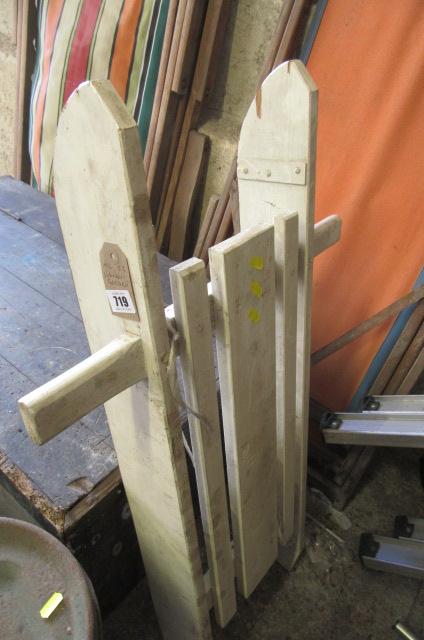 WOODEN SLEDGE Image