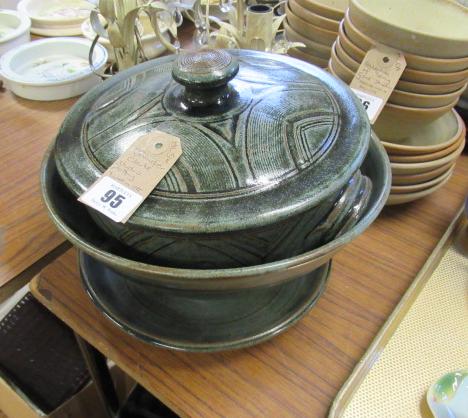 JENNIFER CLARKE STUDIO POTTERY TUREEN ETC  Image