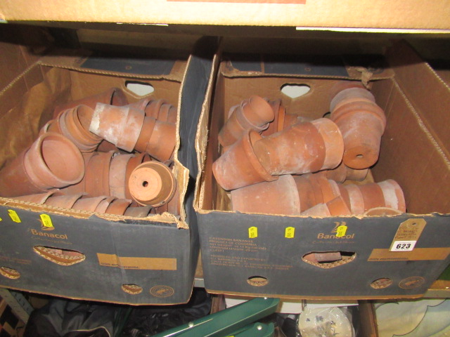 TWO BOXES OF TERRACOTTA PLANT POTS Image