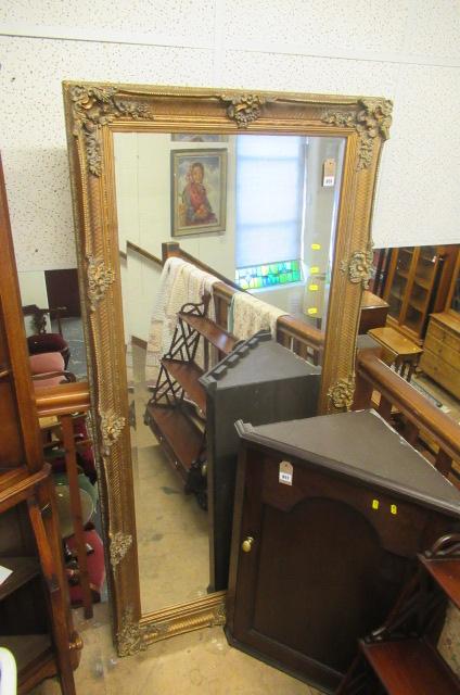 LARGE GILT FRAMED MIRROR Image