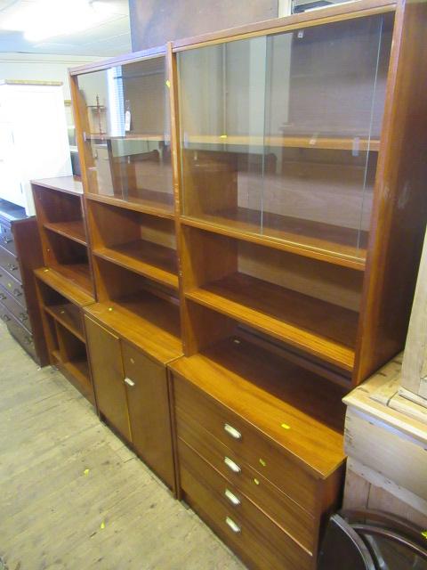 SIX PIECE TEAK ROOM UNIT Image