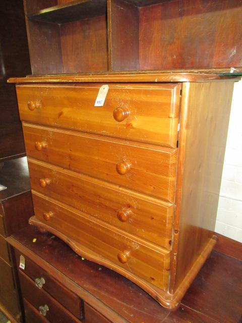 PINE CHEST OF DRAWERS Image