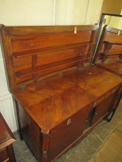 MAHOGANY SIDEBOARD WITH PLATE RACK Image