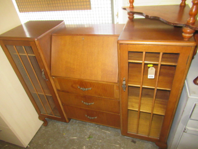 OAK BUREAU DISPLAY Image