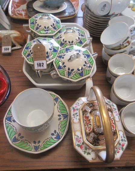 QUANTITY OF CERAMICS Image