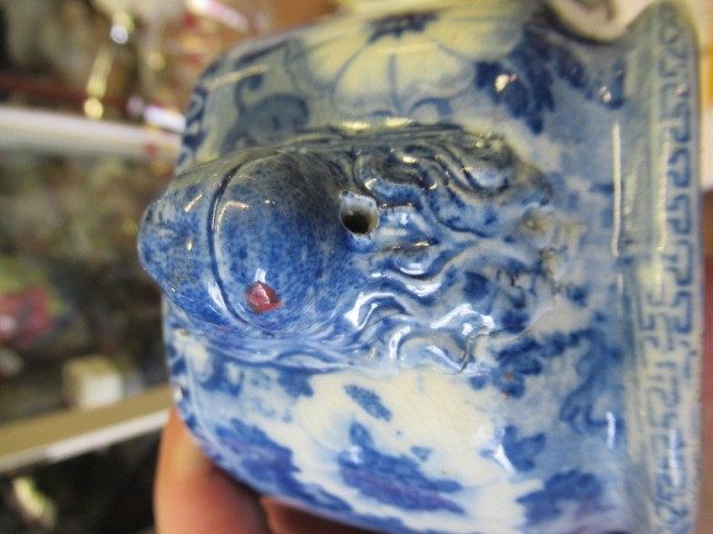 BLUE AND WHITE CHINA INCLUDING ZEBRA PATTERN PLATES Image