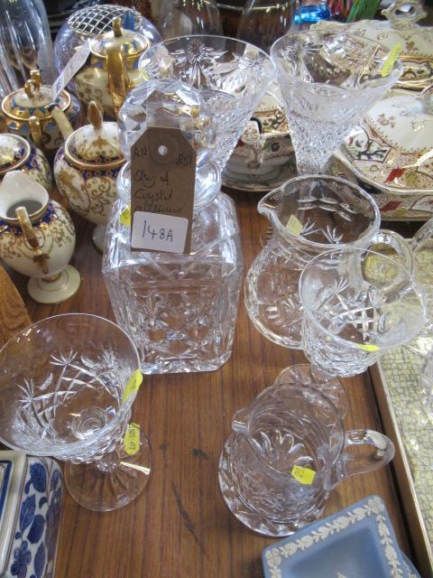 QUANTITY OF CRYSTAL GLASSWARE Image