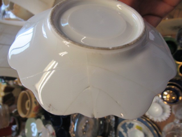 COLLECTION OF PORCELAIN CUPS AND SAUCERS Image