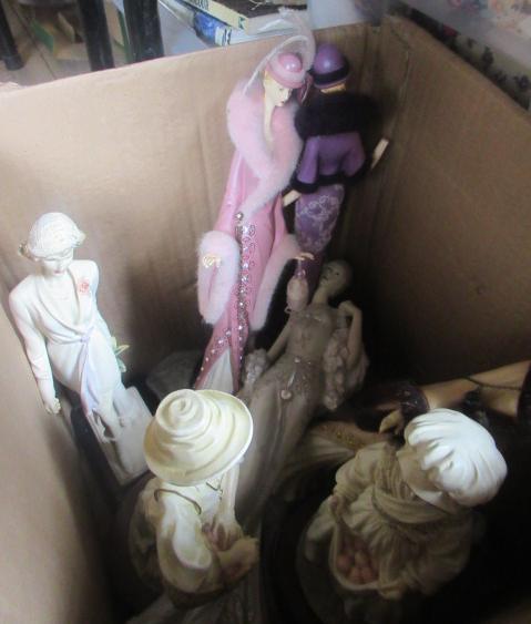 BOX OF FIGURES Image