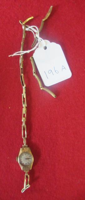 9CT GOLD LADY'S WRISTWATCH AND SPARE WATCH STRAP Image