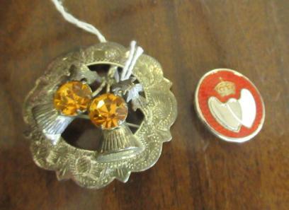 SILVER SCOTTISH BROOCH AND SILVER BADGE Image