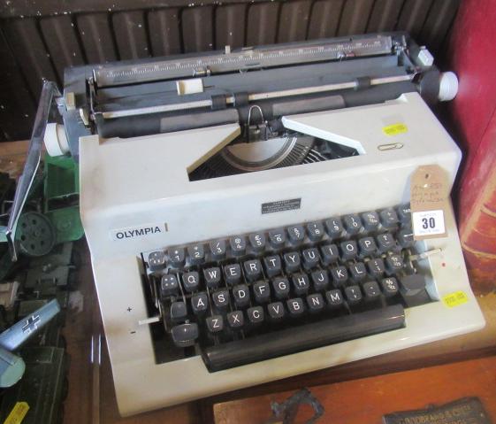 OLYMPIA TYPEWRITER Image