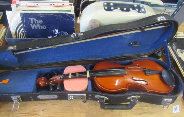 CASED VIOLIN Image