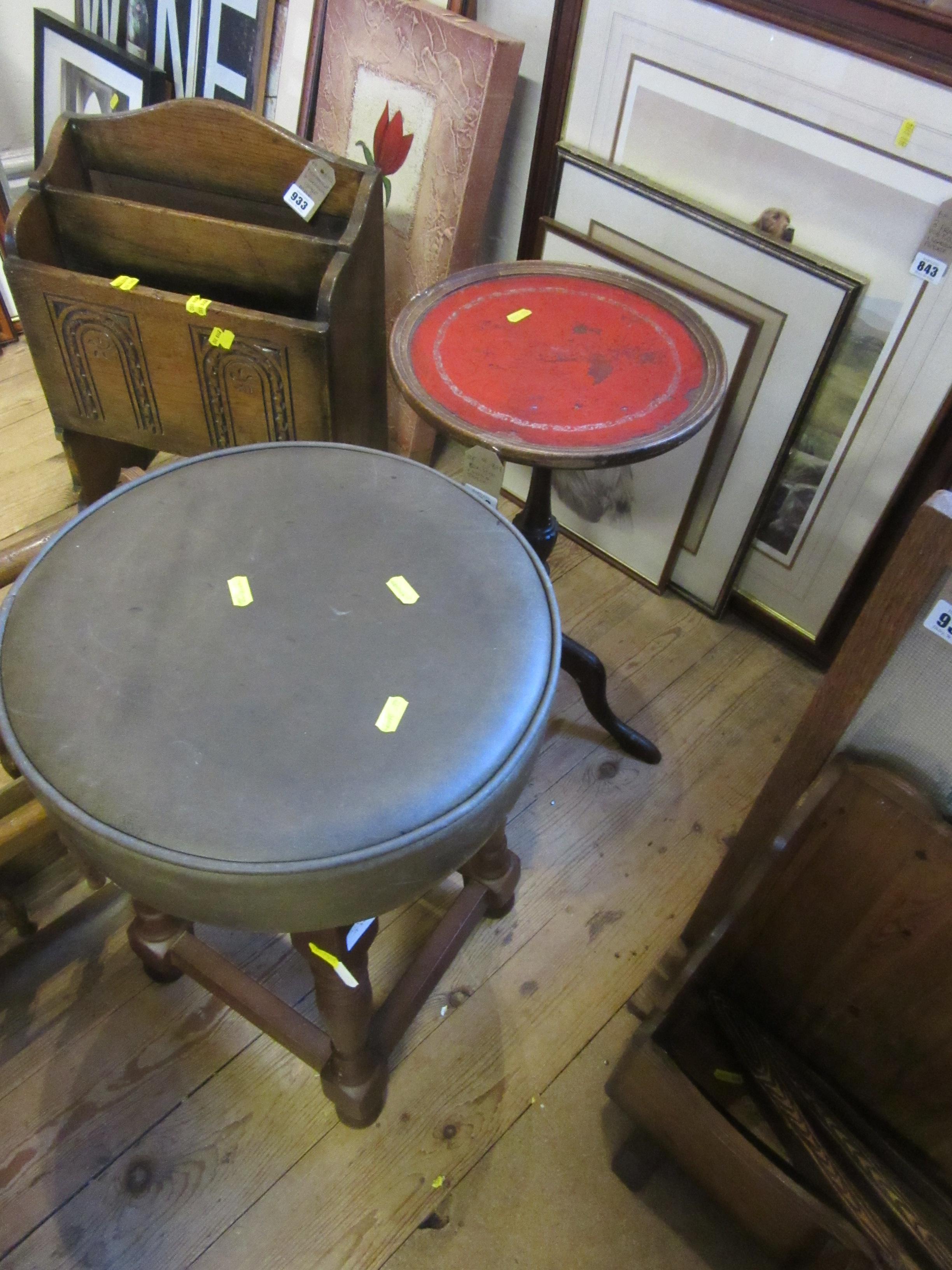 BAR STOOL AND WINE TABLE Image
